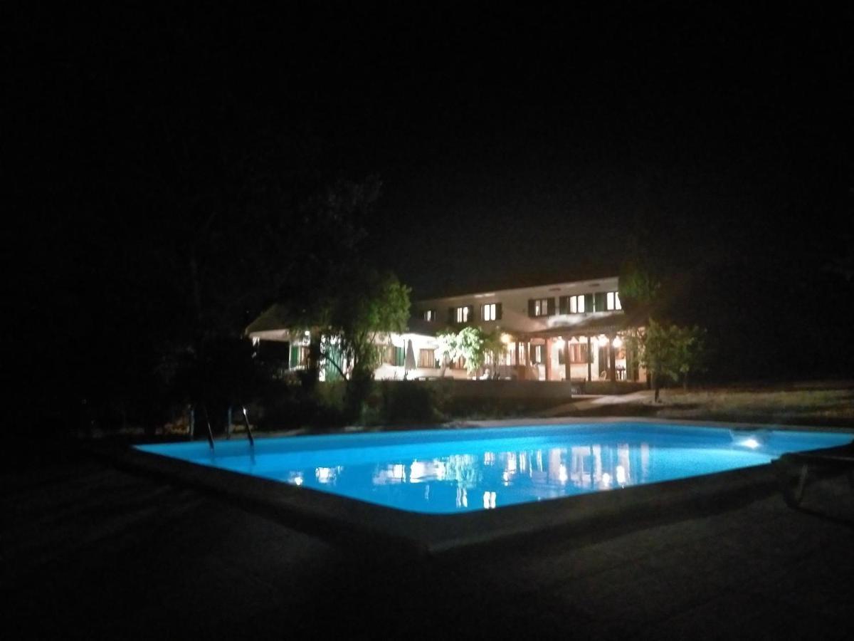Villa La Casa Del Ingles - Robledillo De La Jara Exterior foto